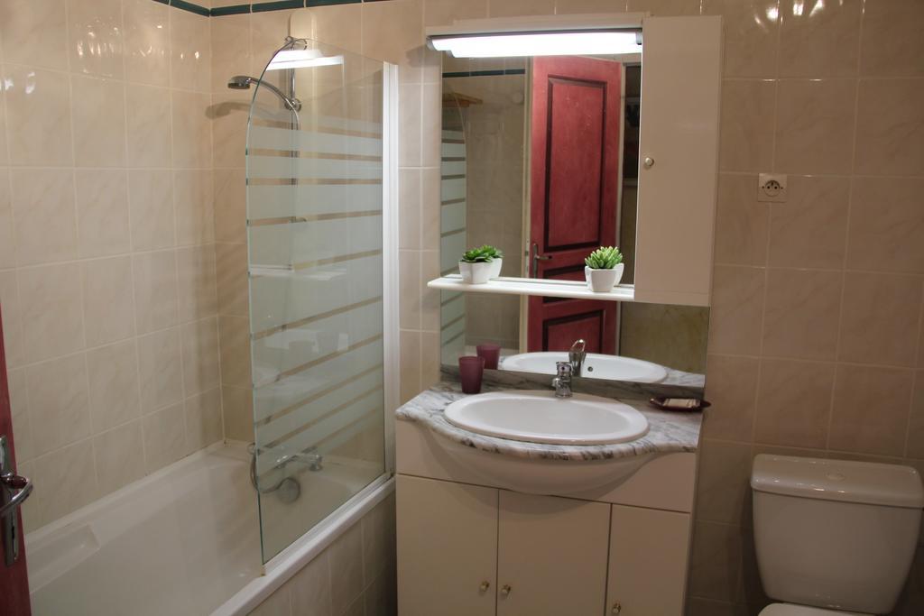Chambres D'Hotes Domaine De Compostelle Casteide-Candau Екстериор снимка