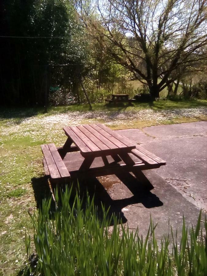 Chambres D'Hotes Domaine De Compostelle Casteide-Candau Екстериор снимка
